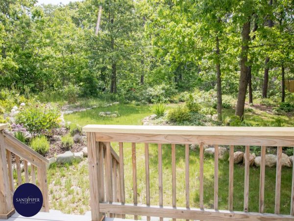 Cape Cod Home 995156