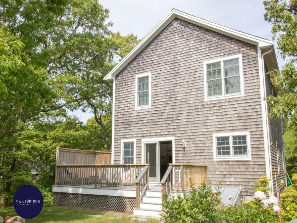 Cape Cod Home 995156
