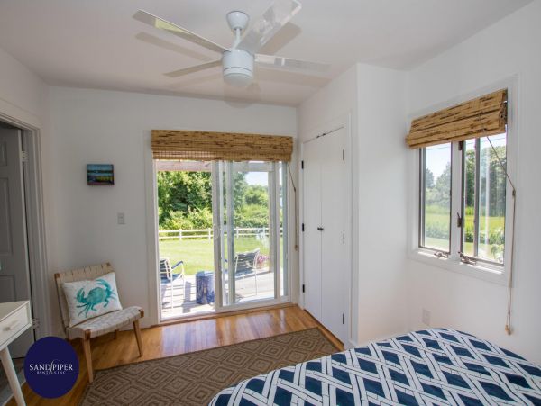 Cape Cod Home 995157