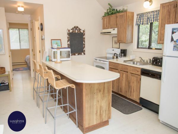 Cape Cod Home 995158