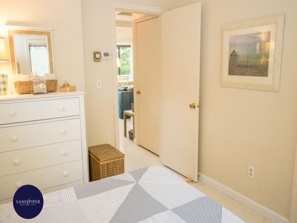 Cape Cod Home 995158