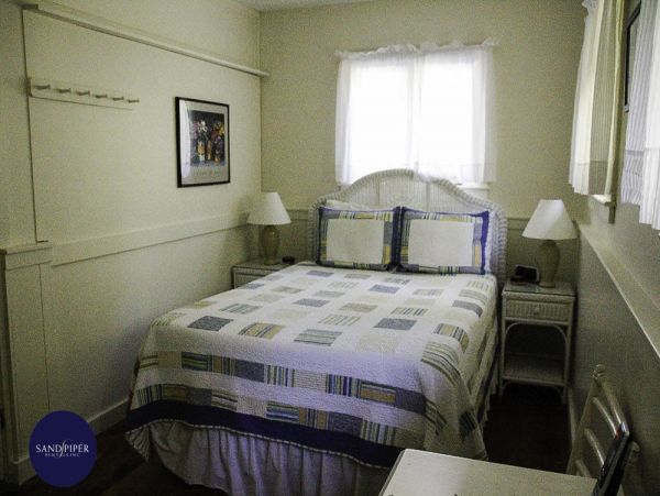 Cape Cod Home 995161