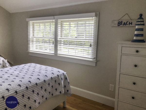 Cape Cod Home 995162