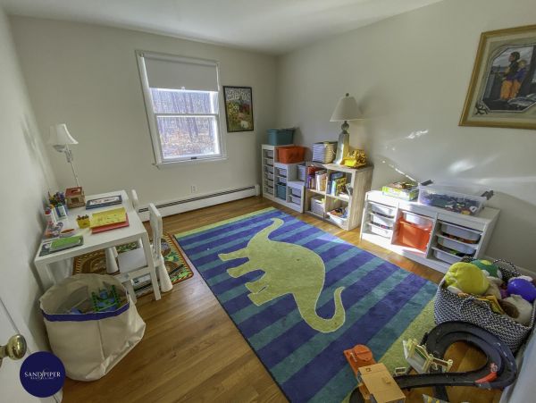 Cape Cod Home 995163