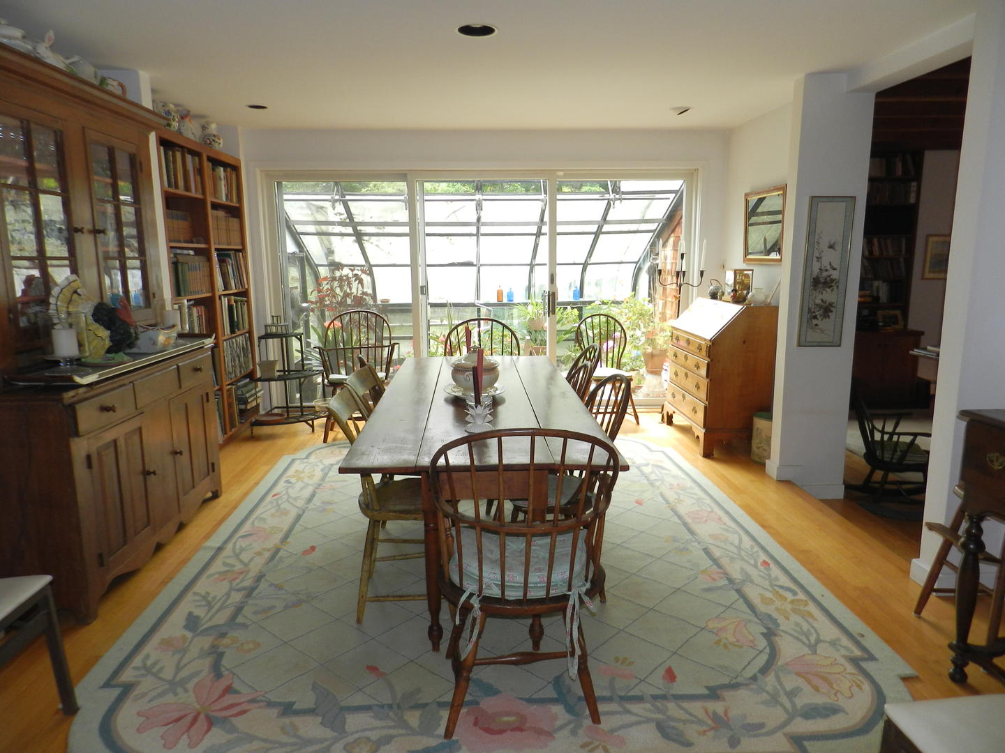Cape Cod Home 995164