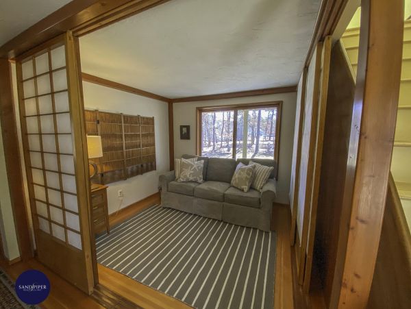 Cape Cod Home 995165