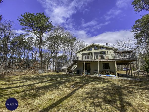 Cape Cod Home 995165