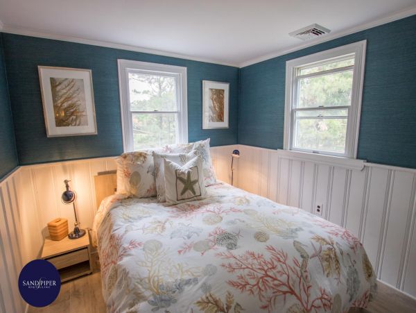 Cape Cod Home 995167