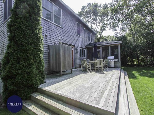 Cape Cod Home 995169