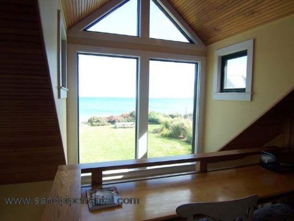 Cape Cod Home 995177