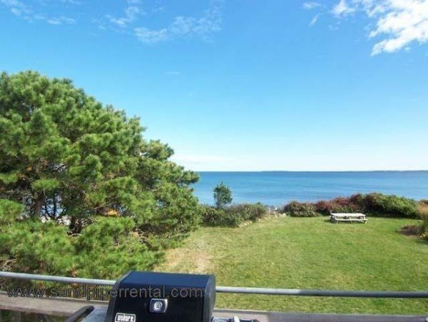 Cape Cod Home 995177
