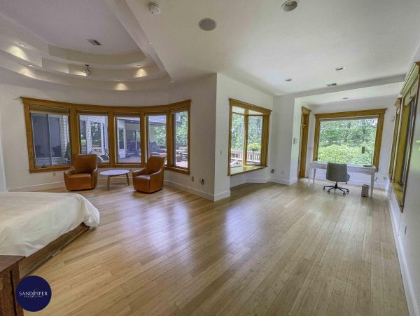 Cape Cod Home 995186