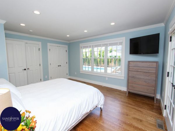 Cape Cod Home 995192