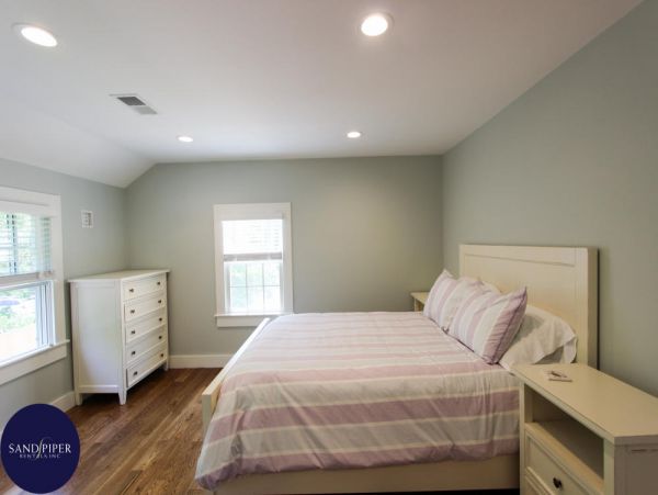 Cape Cod Home 995192