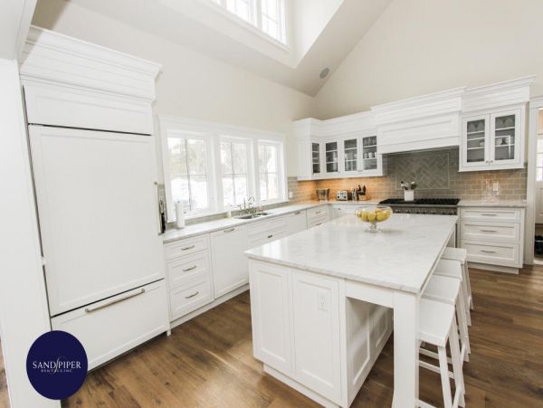 Cape Cod Home 995194