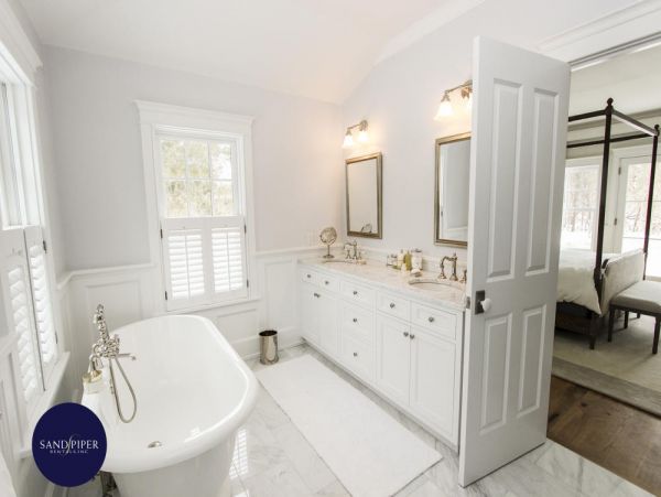 Cape Cod Home 995194