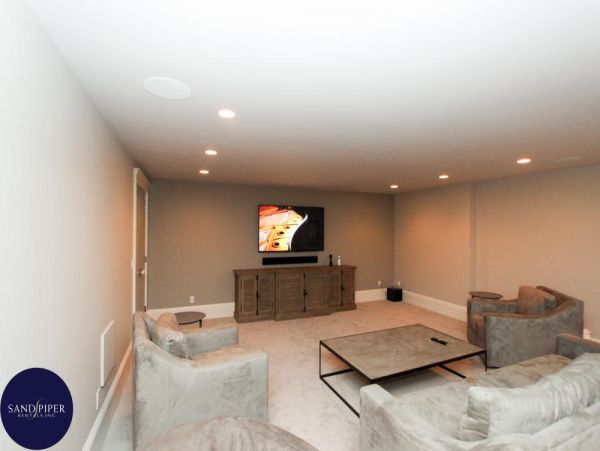 Cape Cod Home 995194
