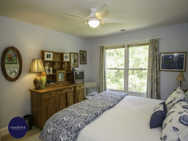 Cape Cod Condo 995197