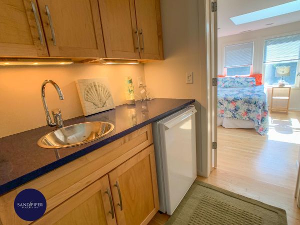 Cape Cod Home 995199