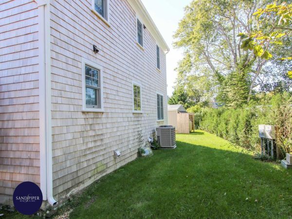 Cape Cod Home 995201