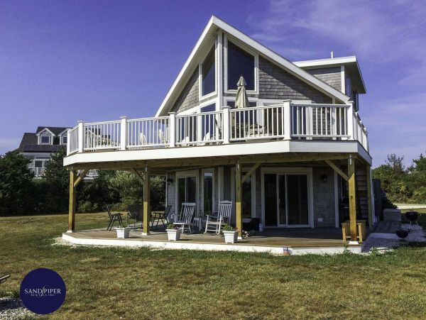 Cape Cod Home 995214