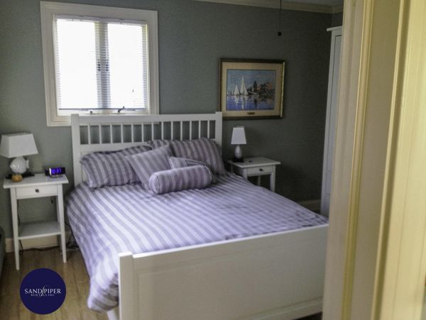 Cape Cod Home 995214