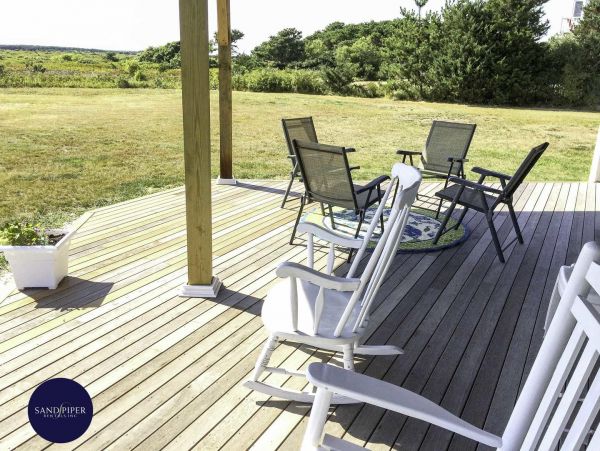Cape Cod Home 995214