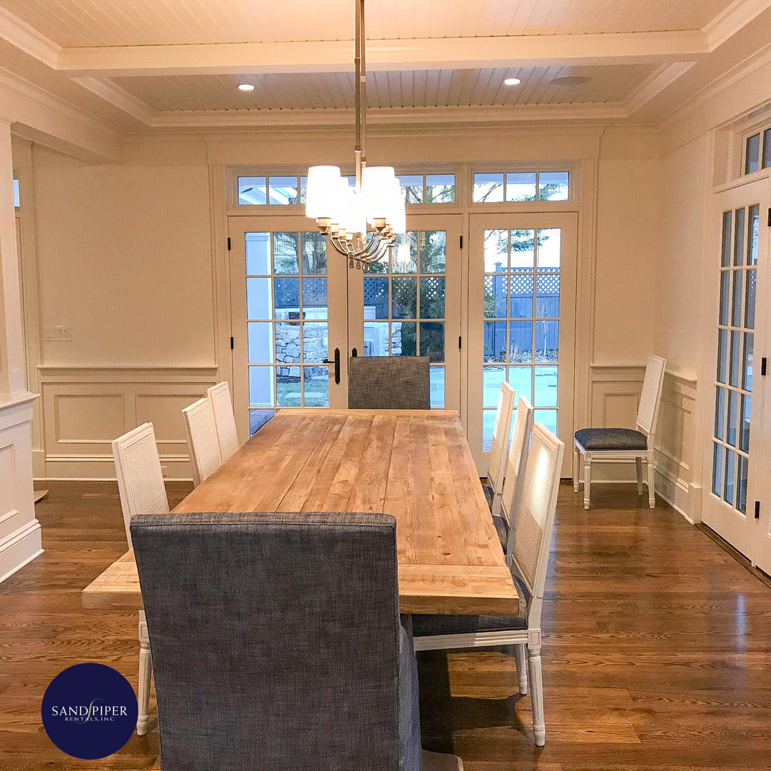 Cape Cod Home 995218
