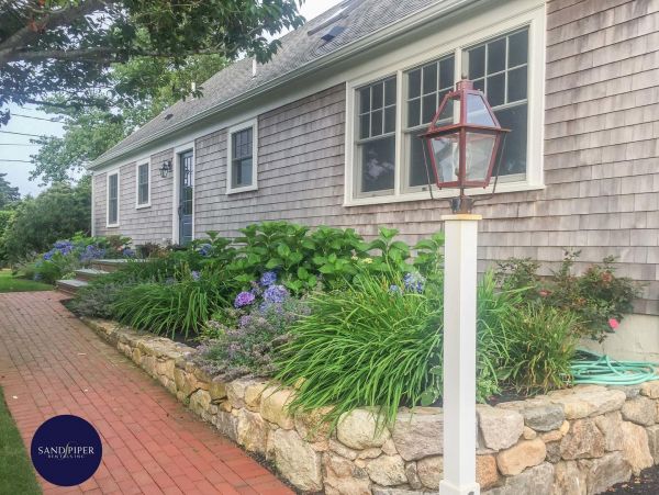 Cape Cod Home 995225