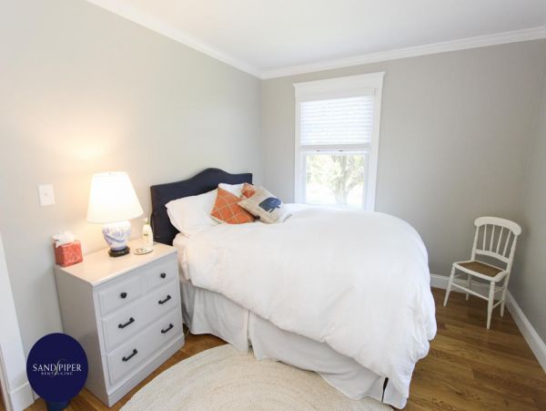 Cape Cod Home 995225