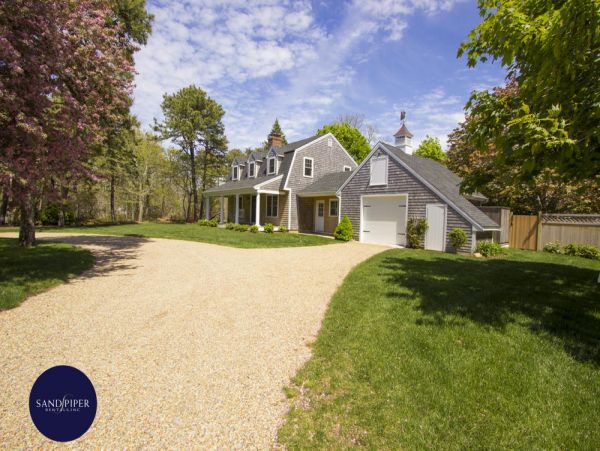 Cape Cod Home 995231