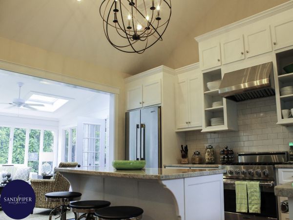 Cape Cod Home 995231