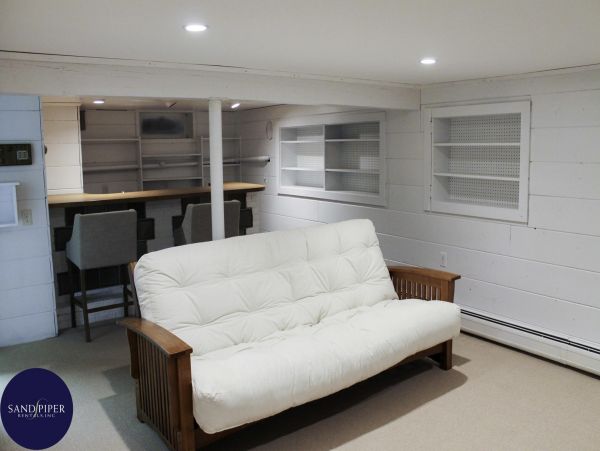 Cape Cod Home 995231