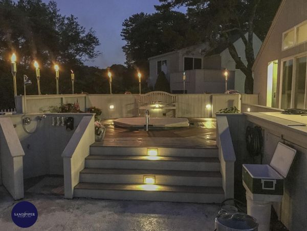 Cape Cod Home 995233