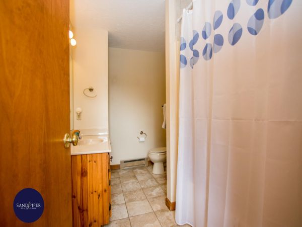 Cape Cod Home 995237