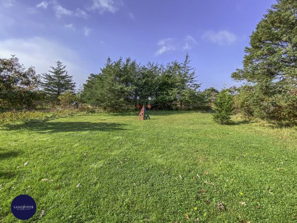 Cape Cod Home 995238