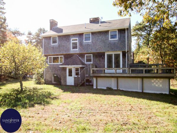 Cape Cod Home 995239