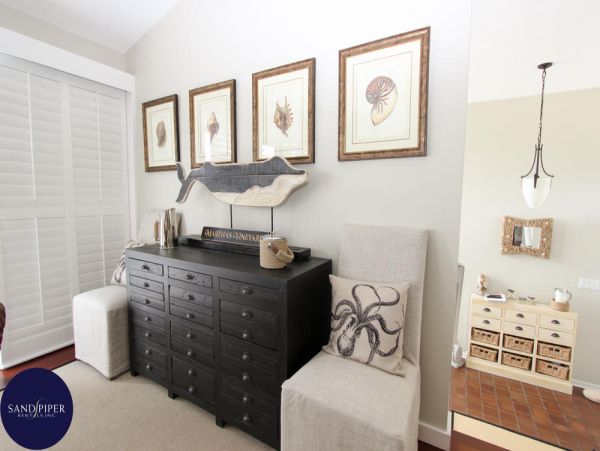 Cape Cod Home 995247