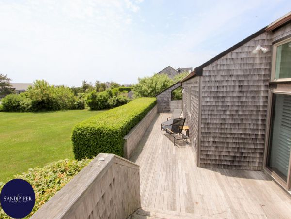 Cape Cod Home 995247