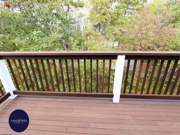 Cape Cod Home 995248