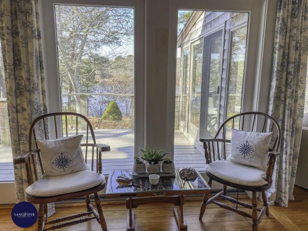 Cape Cod Home 995249
