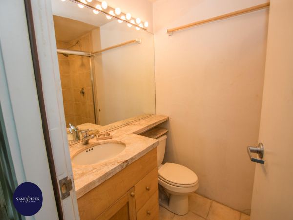 Cape Cod Home 995252