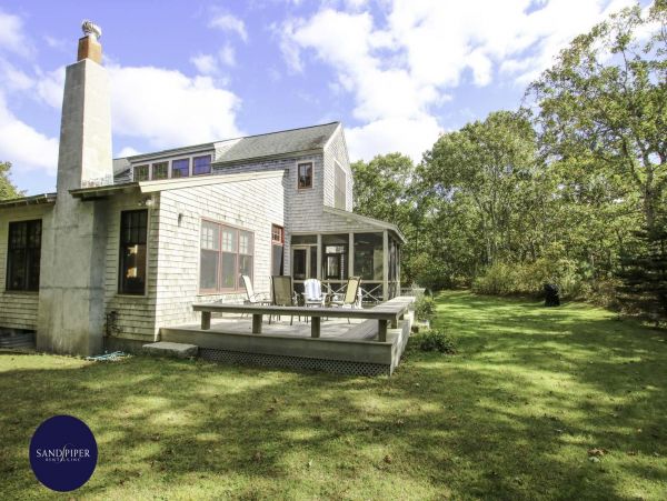 Cape Cod Home 995253