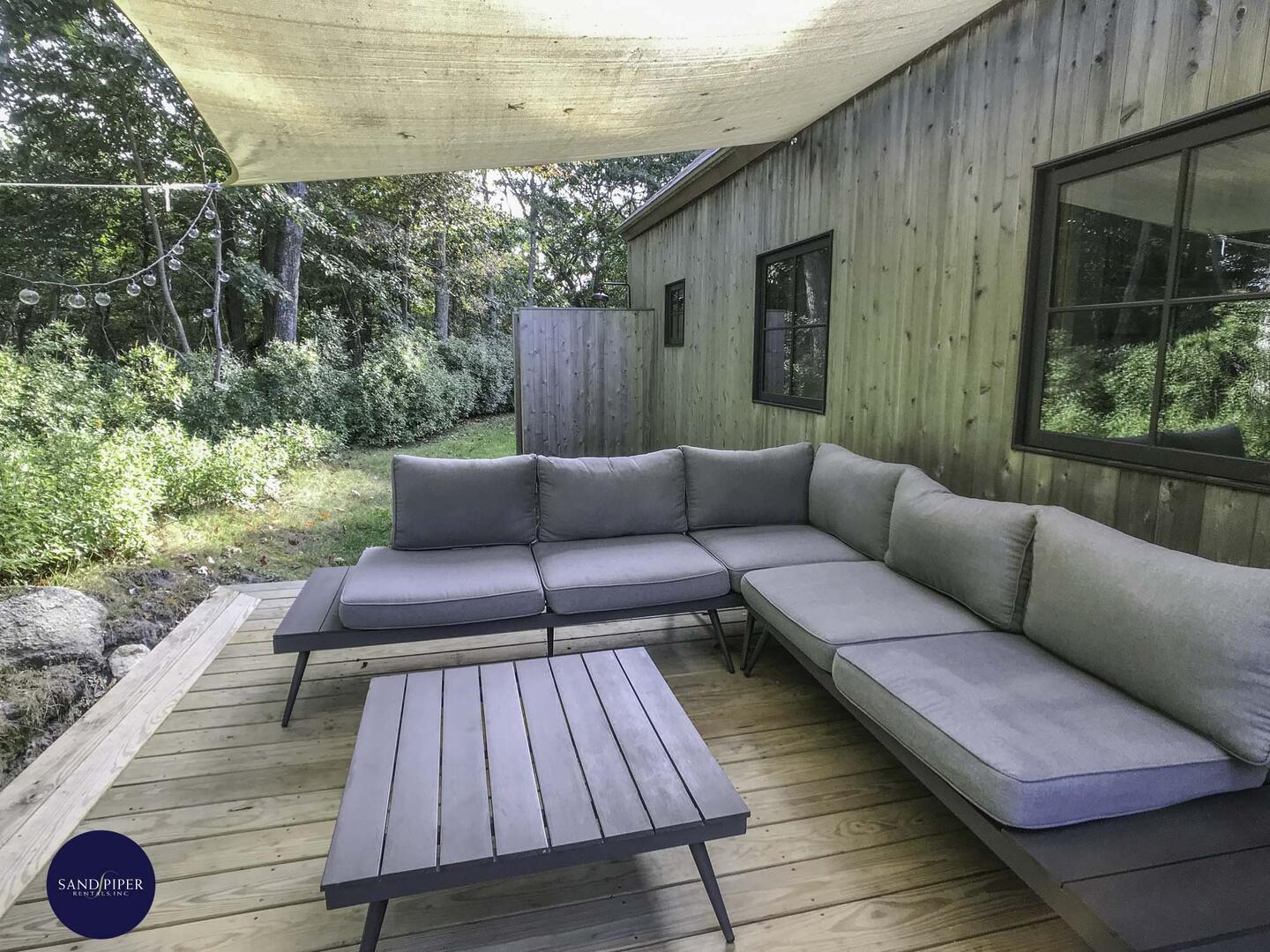 Cape Cod Home 995260