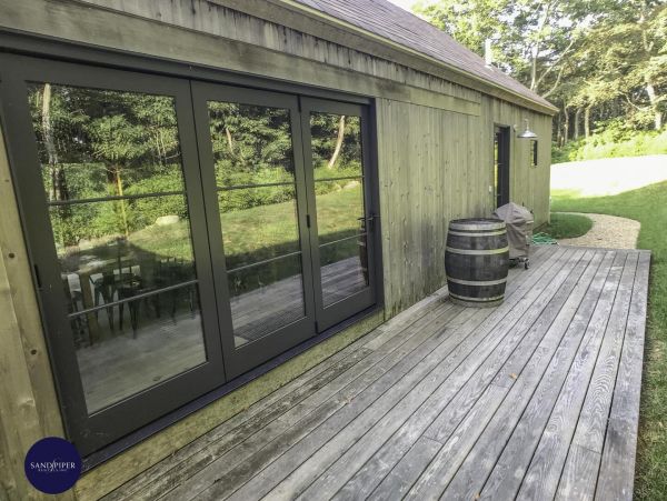 Cape Cod Home 995260
