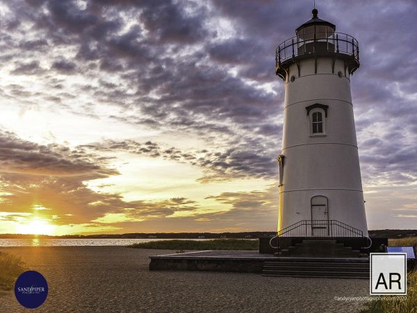 Cape Cod Home 995261