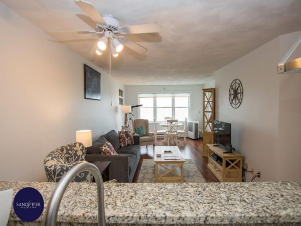 Cape Cod Condo 995262