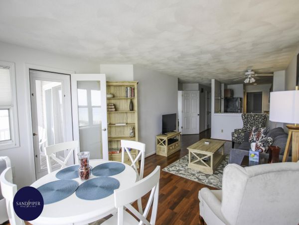 Cape Cod Condo 995262