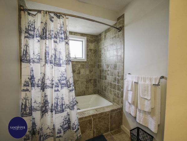 Cape Cod Condo 995262