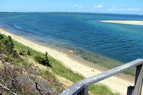 Cape Cod Home 995268